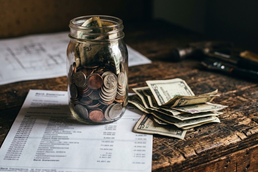 Fintech underwriting dashboard showing cash flow analysis and loan approval metrics