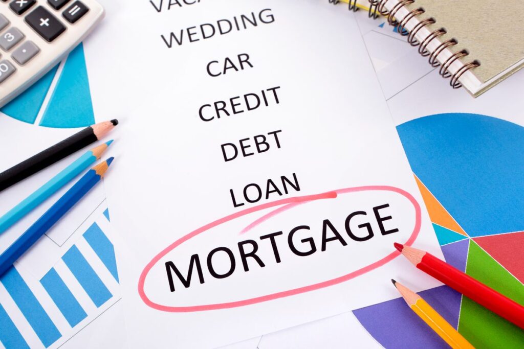 Comparison chart of interest-only mortgage rates versus fully amortizing 30-year fixed mortgage payments over five years